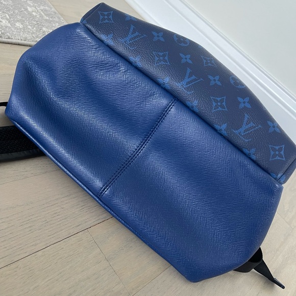 Louis Vuitton Backpack - Picture 14 of 16